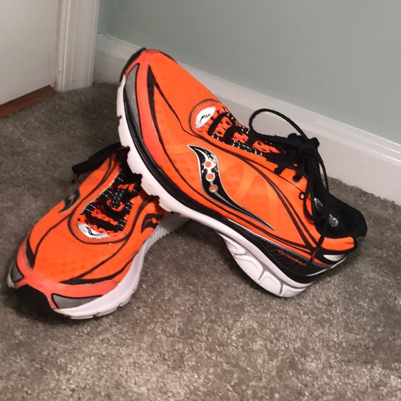 saucony progrid kinvara